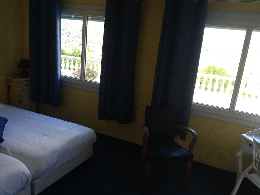 Hotel Miramar 3*