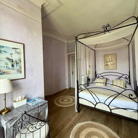 Hotel Miramar Vence Buitenkant foto