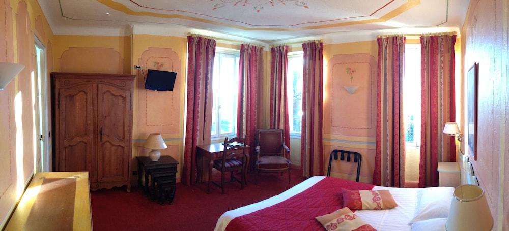 Miramar Hotel 3*